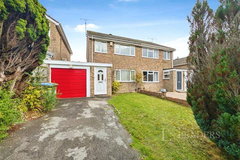 3 bed property, in Turnstone Gardens, £250,000