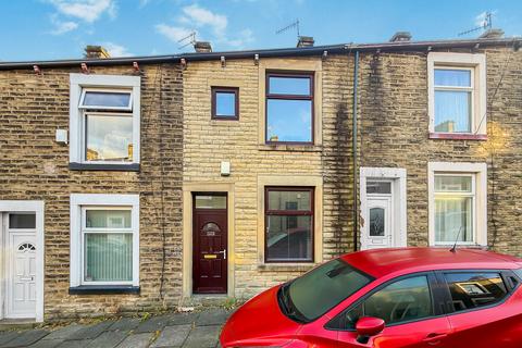 3 bed property, in Beech Street, £65,000