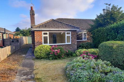 2 bed property, in West End, £234,950