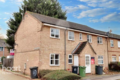 1 bed property, in St Martins Street, £75,000