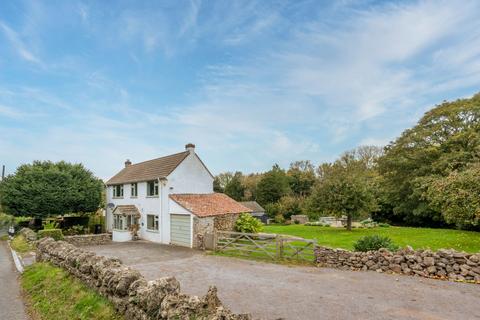 3 bed property, in Downside Road, £587,500