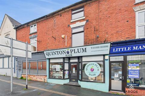 2 bed property, in Bridge Street, £150,000