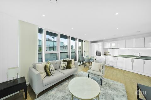 2 bed property, in Pavilions Court, £425,000