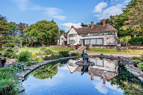 5 bed property, in Croft Drive West, £2,450,000