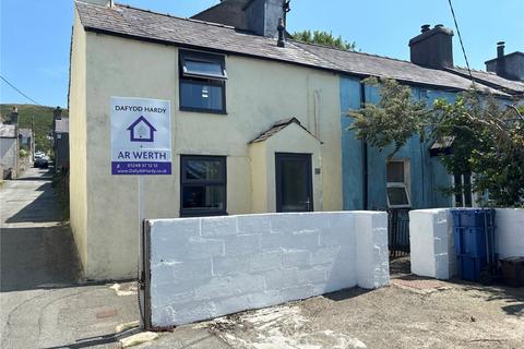 1 bed property, in Doctor Street, £105,000