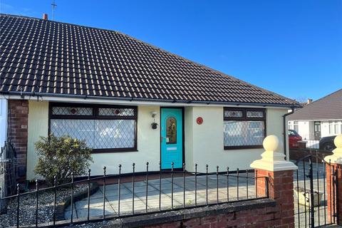 3 bed property, in Grampian Way, £240,000