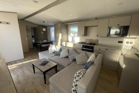 3 bed property, in Monkton Street, £78,995