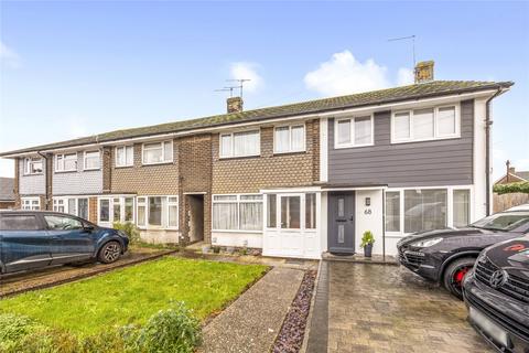 3 bed property, in Greentrees Crescent, £270,000