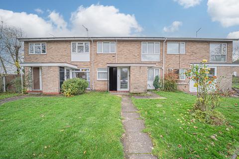 2 bed property, in Billsmore Green, £150,000