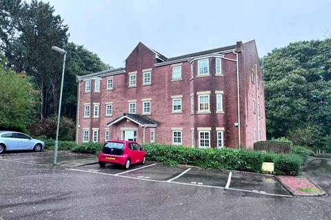 1 bed property, in Cunningham Court, £72,000