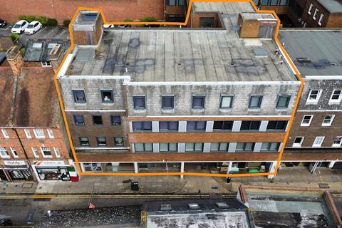 Land, in Pembroke Court, £2,850,000