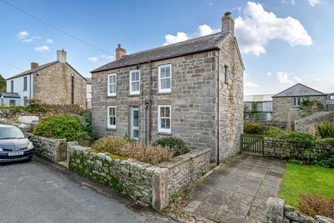4 bed property, in Church Road, £375,000