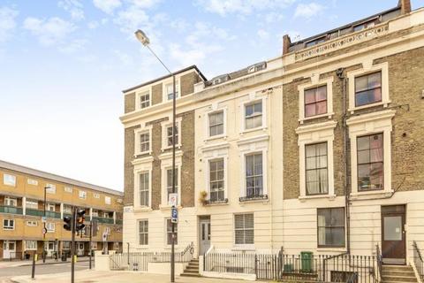 1 bed property, in Camden Street, £350,000