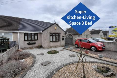3 bed property, in Lambrigg Close, £249,950
