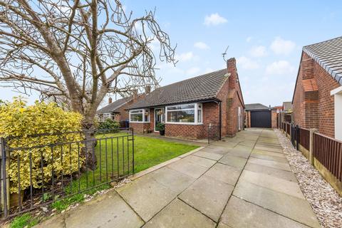 4 bed property, in Carlton Road, £345,000