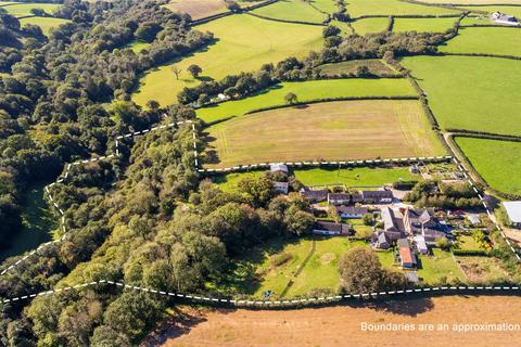 20 bed property, in Langtree, £2,200,000