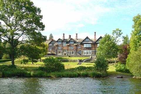 1 bed property, in Pullwood Bay, £399,950