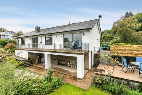 4 bed property, in 28 Craig Walk, £599,950