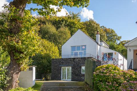 5 bed property, in Oak House, £1,100,000
