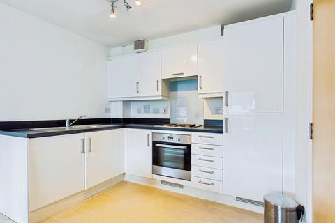 1 bed property, in Sirius Apartments, £99,995
