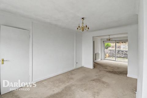 3 bed property, in Lanwood Road, £240,000