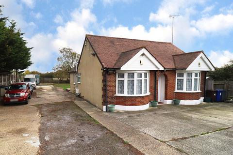 3 bed property, in Southend Road, £550,000