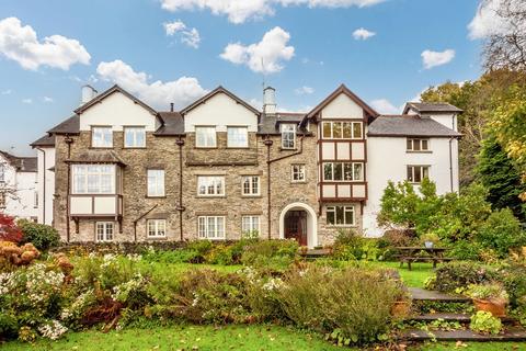 2 bed property, in 8 Starnthwaite Ghyll, £275,000
