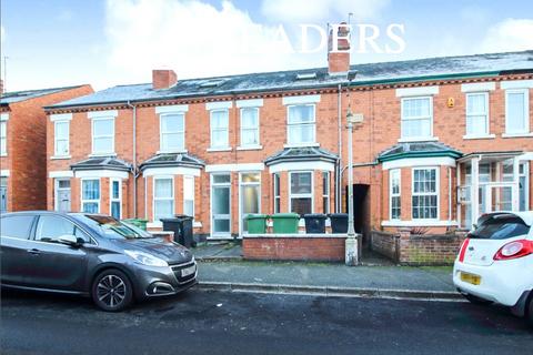 5 bed property, in Rowley Hill Street, £265,000