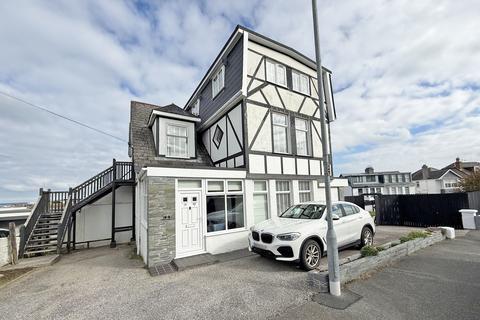 6 bed property, in Newquay, £550,000