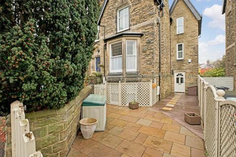 4 bed property, in Parish Ghyll Road, £585,950