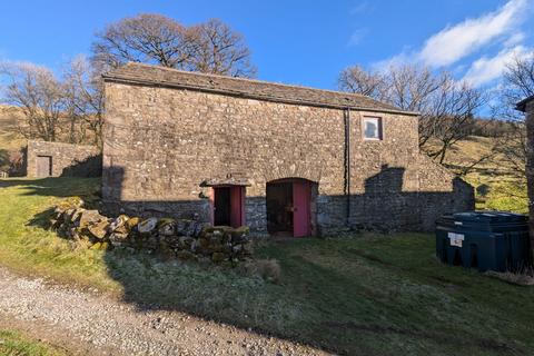 Land, in Halton Gill, £100,000