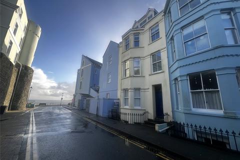 1 bed property, in Flat 1, £210,000