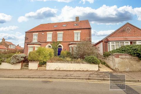 5 bed property, in Expansive Chain Free Victorian Home Over Three Floors in The Heart Of Sheringham, £390,000