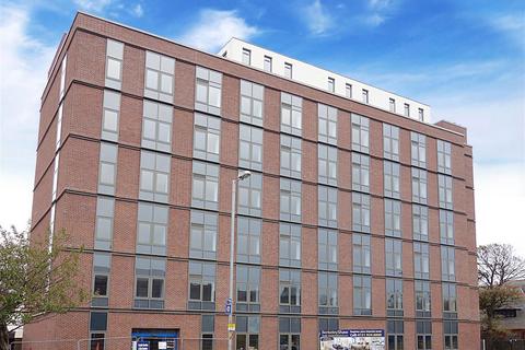 1 bed property, in Crosby Road North, £18,000