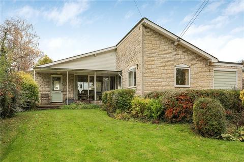 3 bed property, in Priory Close, £500,000