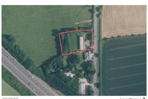 Land, in Banbury, £1,500,000