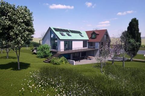 3 bed property, in Pednor, £2,000,000