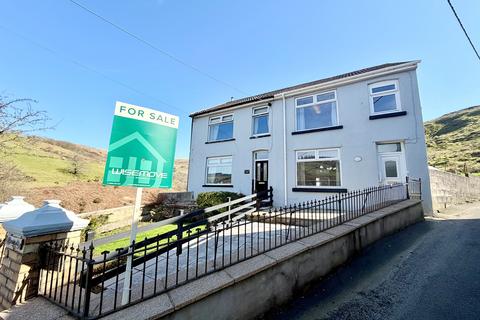 3 bed property, in Mountain View, £150,000