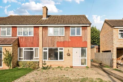 3 bed property, in Abelwood Road, £310,000