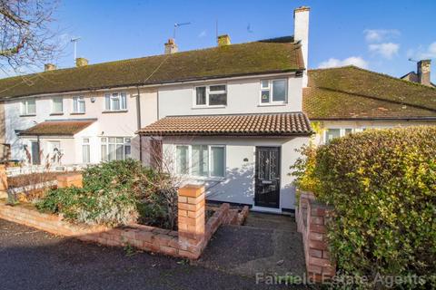 3 bed property, in Ashridge Drive, £425,000