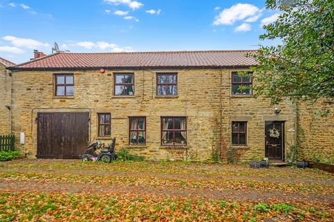 3 bed property, in Great North Road, £500,000