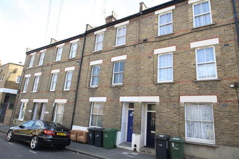 6 bed property, in Tunstall Road, £1,100,000