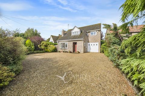 3 bed property, in Orchard Lane, £500,000