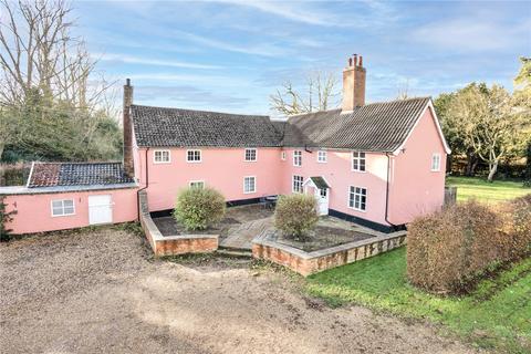 5 bed property, in Norton Road, £575,000