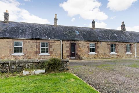 2 bed property, in 5 Little Swinton Farm Cottage, £175,000