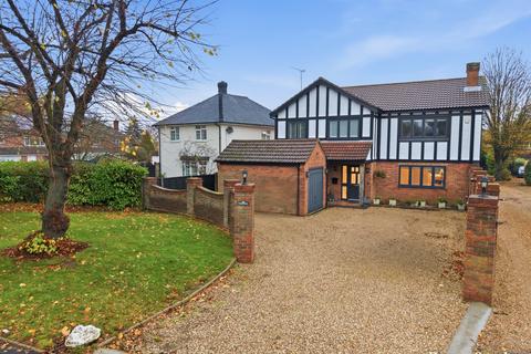 4 bed property, in Cricketers Lane, £1,250,000