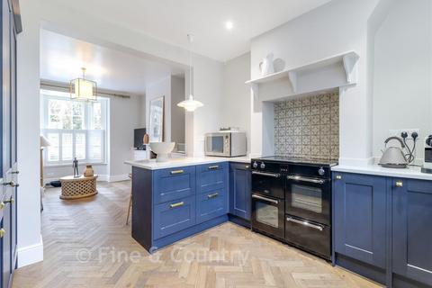 6 bed property, in Canterbury Road, £1,000,000