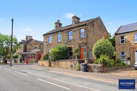 3 bed property, in Bradley Road, £160,000