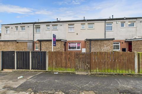 3 bed property, in Pykestone Close, £95,000