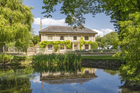 5 bed property, in Belchamp Otten, £1,500,000